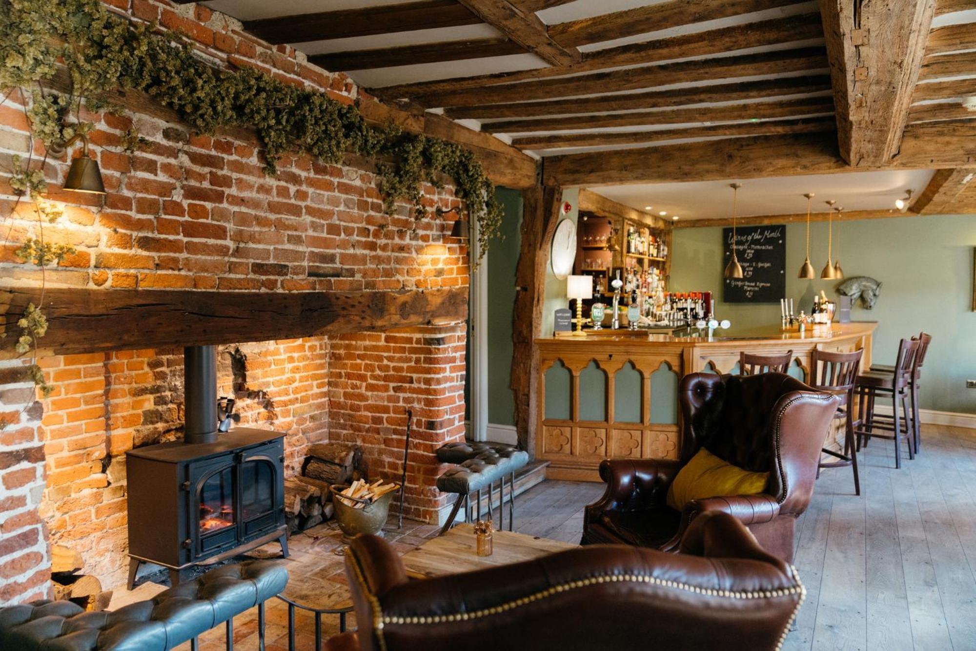 فندق The Crown, Bildeston المظهر الخارجي الصورة
