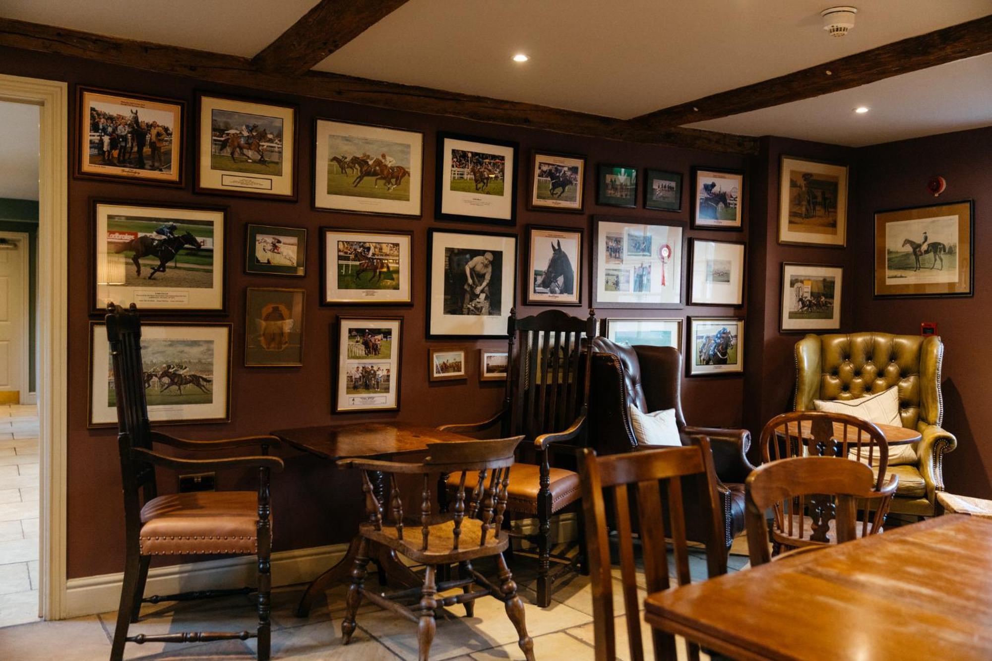 فندق The Crown, Bildeston المظهر الخارجي الصورة